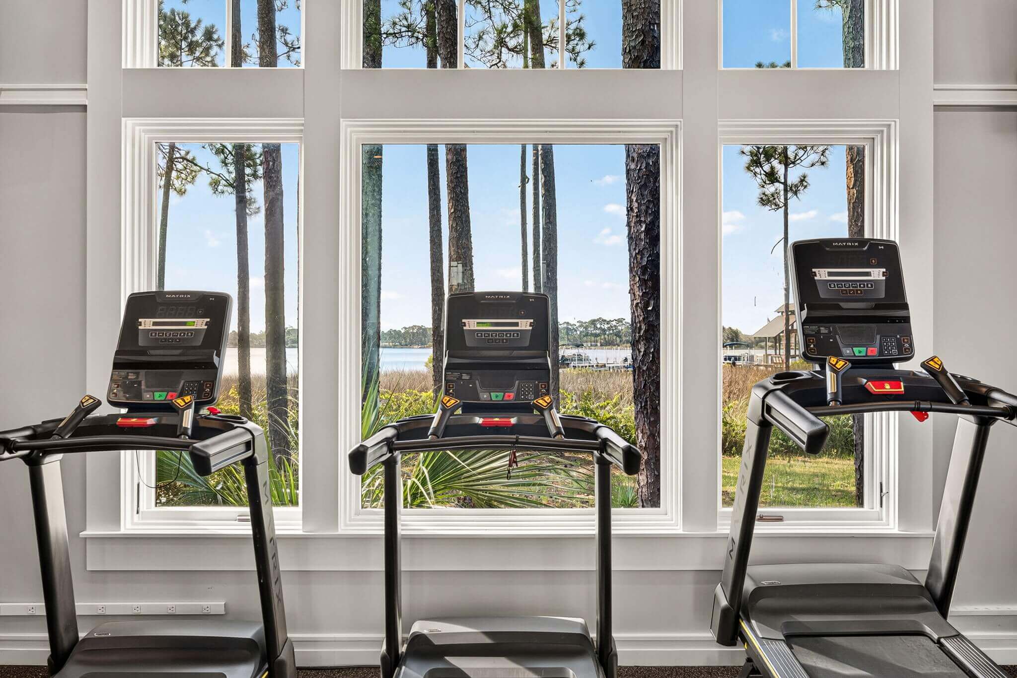 Fitness Center Lake View PP